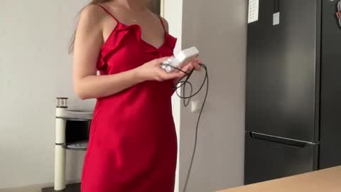 Vicktorious online show from April 23, 12:01 pm