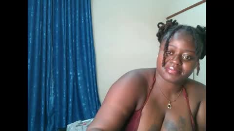 sweetest_snack online show from April 29, 2:04 am