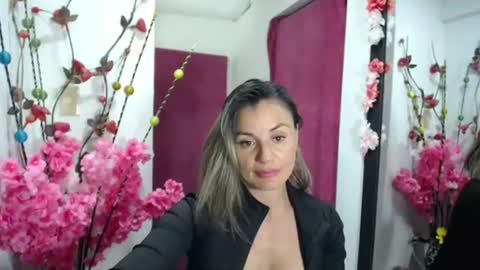 sweef online show from July 4, 11:11 pm