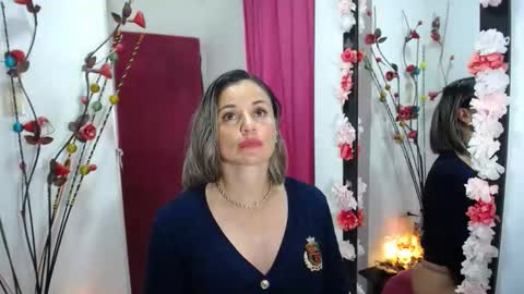 sweef online show from April 22, 3:58 am