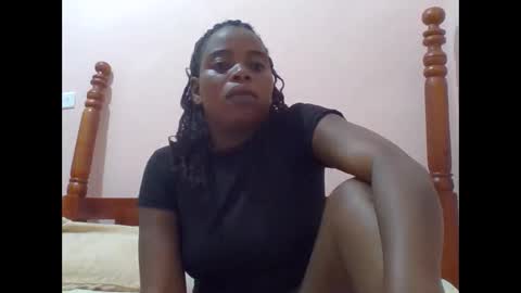 sweetib1 online show from February 12, 8:27 am