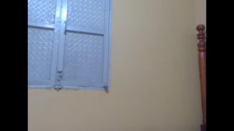 sweetib1 online show from January 9, 5:44 am