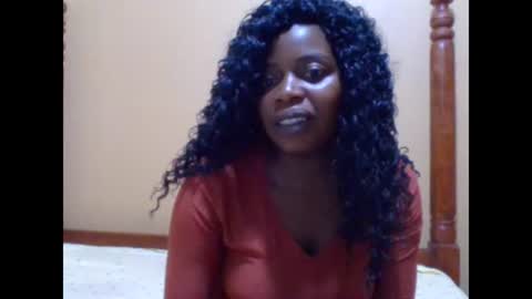 sweetib1 online show from January 1, 5:01 am