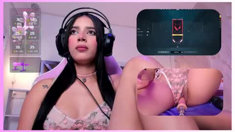 sweetie_cloe online show from April 22, 9:12 pm