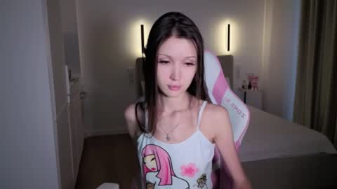 bratty gf online show from July 11, 6:13 am