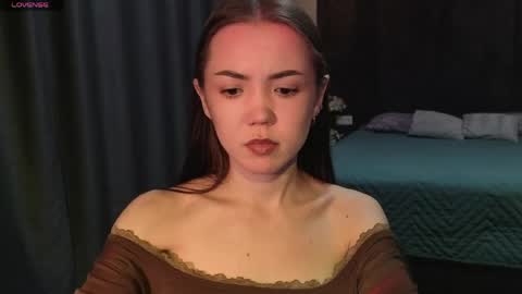 sweetieee_kira online show from April 26, 3:15 am