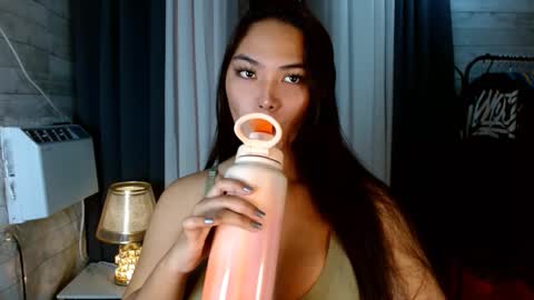 Snapshot of sweetiefox1 chatting on October 20, 11:57 am sweetiefox1 online show from October 20, 11:57 am