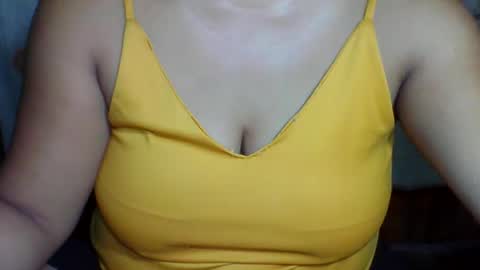 sweetiepinay30 online show from January 9, 7:29 pm