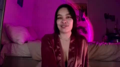 Snapshot of sweetieslikebutter chatting on December 24, 4:11 am Blu Sweets online show from December 24, 4:11 am