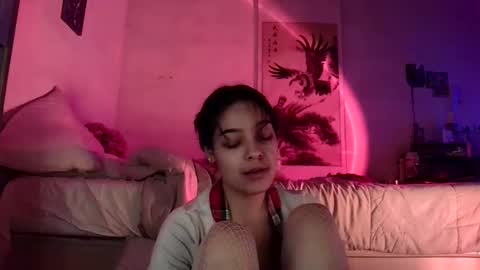 Snapshot of sweetieslikebutter chatting on December 25, 3:50 am Blu Sweets online show from December 25, 3:50 am