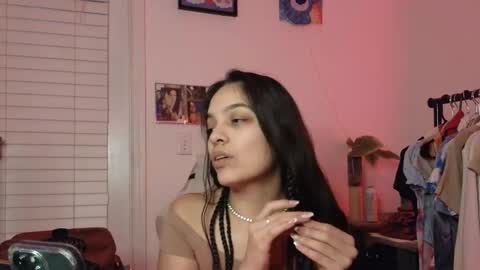Snapshot of sweetieslikebutter chatting on October 7, 4:17 am Blu Sweets online show from October 7, 4:17 am