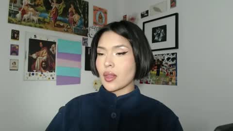 SweetJess online show from December 13, 2:21 am