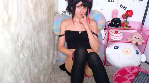 Sweet Laumina online show from January 10, 6:18 am