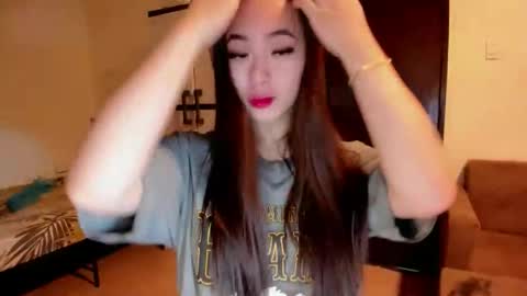 Zoe online show from October 29, 5:23 am