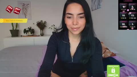 Sweet Mysterious online show from December 14, 10:15 pm