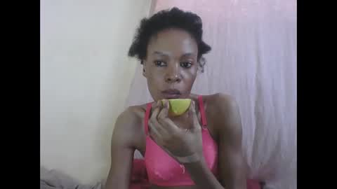 ESTHER online show from May 3, 7:12 am