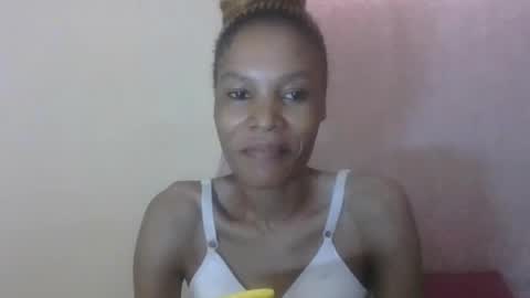 ESTHER online show from August 4, 12:55 pm