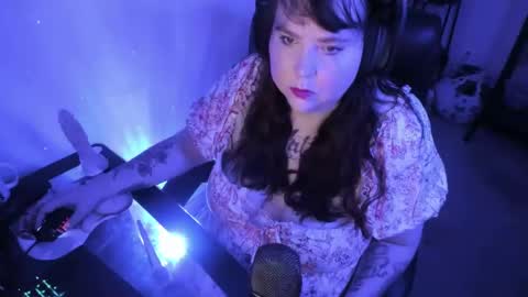 Jezebel online show from November 11, 10:34 am