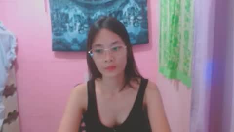 Mia online show from June 10, 5:17 am