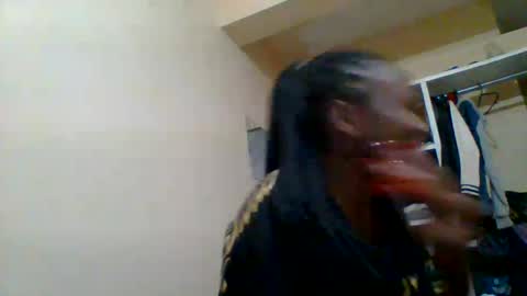 sweett_kimmie online show from July 27, 5:43 pm