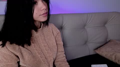    online show from February 1, 4:33 pm