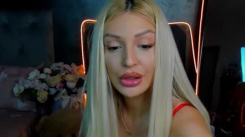 Jessica online show from October 9, 1:59 pm