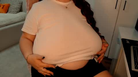 Maya online show from April 23, 12:29 pm