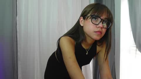  Maddie online show from February 21, 2:06 pm