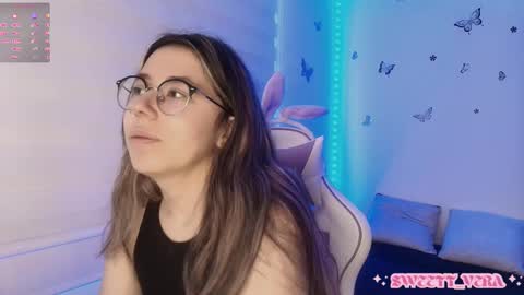 Veronica Independent Model online show from October 18, 11:57 am