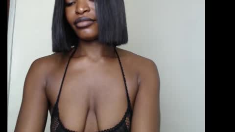 Snapshot of sweetxxboobsx chatting on October 11, 9:06 pm sweetxxboobsx online show from October 11, 9:06 pm