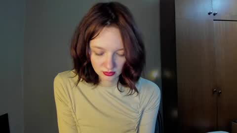 Lola online show from February 9, 6:05 pm