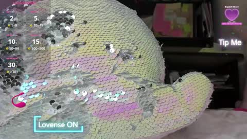 Snapshot of sweety_cum chatting on October 5, 8:47 pm Mia online show from October 5, 8:47 pm