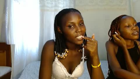 Dolly online show from April 21, 9:49 am