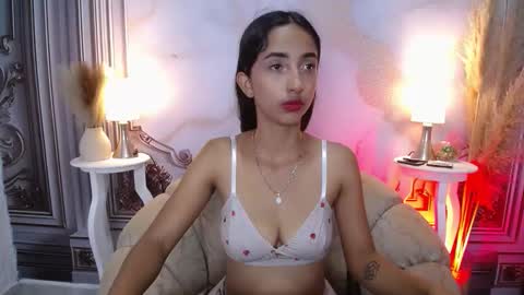 LAURA online show from November 12, 12:03 pm