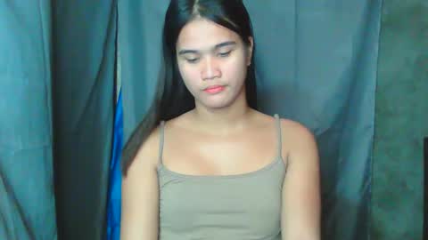 Rhea online show from April 26, 3:10 pm