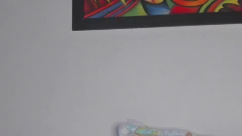 Snapshot of swtt_lilly chatting on October 1, 7:41 pm Lilly online show from October 1, 7:41 pm