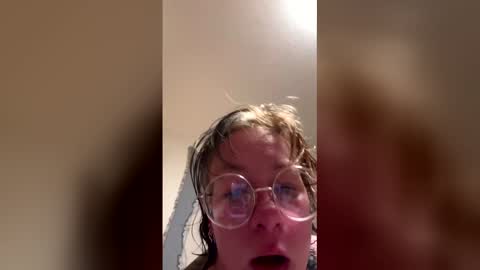 sydnasty97 online show from April 26, 2:20 am