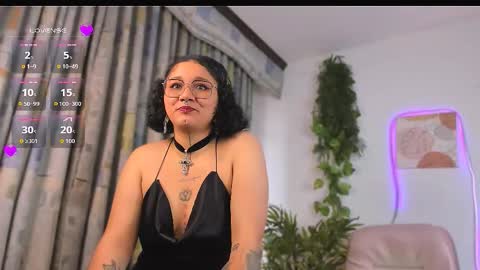    online show from March 25, 1:03 pm