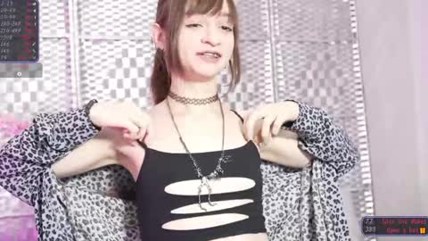 Sylvie online show from March 22, 1:11 am