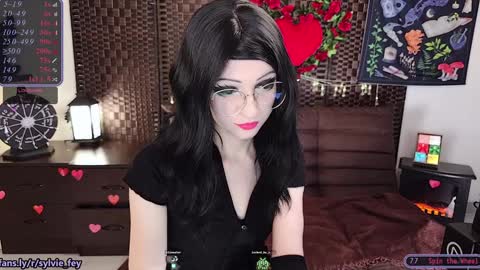 Snapshot of sylvie_fey chatting on February 8, 10:08 pm Sylvie online show from February 8, 10:08 pm