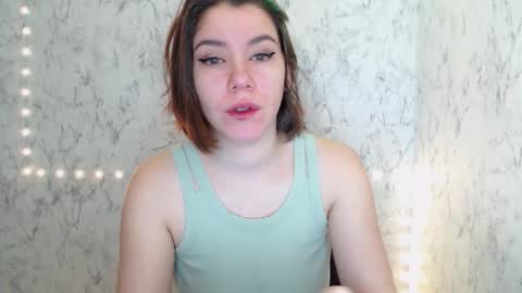 SyrenDixon online show from January 18, 4:42 am