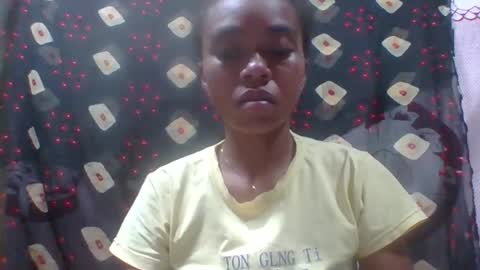 tahiryjosiah online show from April 19, 2:55 am