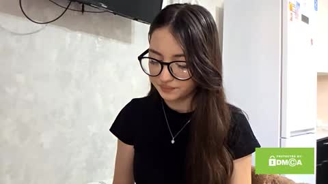 Lisss online show from February 20, 1:12 pm