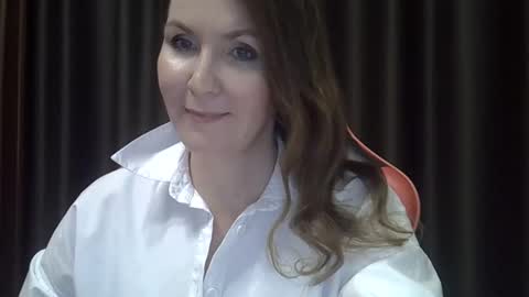 taisialucky77 online show from January 12, 8:25 pm