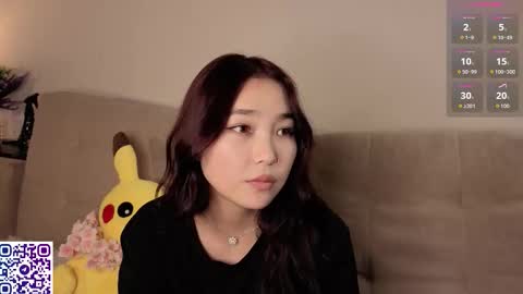 Soo Ying online show from March 6, 8:48 pm