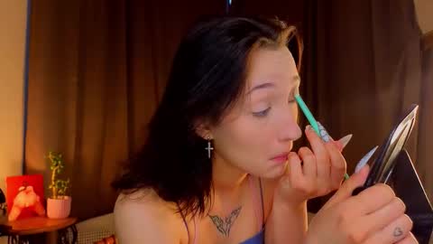 im Lally online show from September 12, 4:02 am