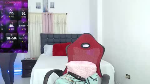 Snapshot of talianamoreno chatting on October 4, 10:32 am taliana modelo independiente online show from October 4, 10:32 am