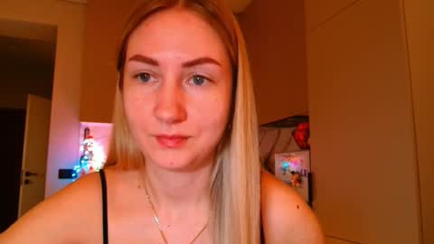  Kira  online show from February 16, 6:24 am