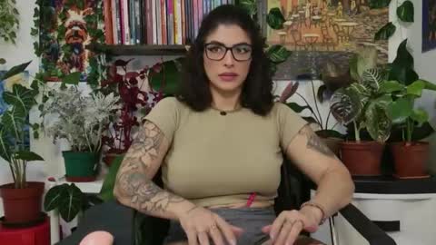 Tali Majid online show from April 15, 10:10 pm