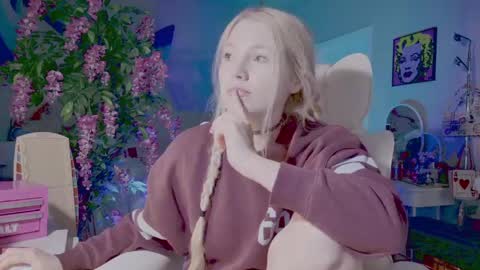 Talula  - OF talulaa online show from April 27, 7:11 pm